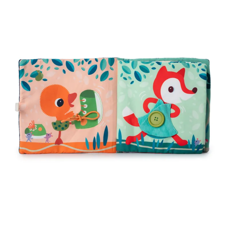 Activity book "learning to dress" Jules