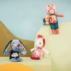 Libro in peluche e tessuto fosforescente della gatta Jeanne