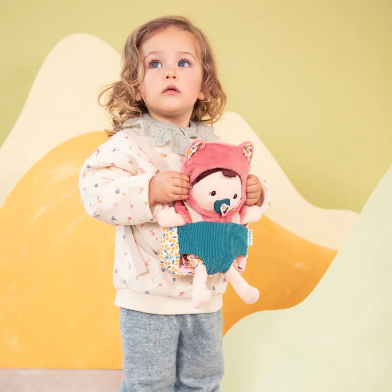 Jeanne Stoffpuppe und Babytrage