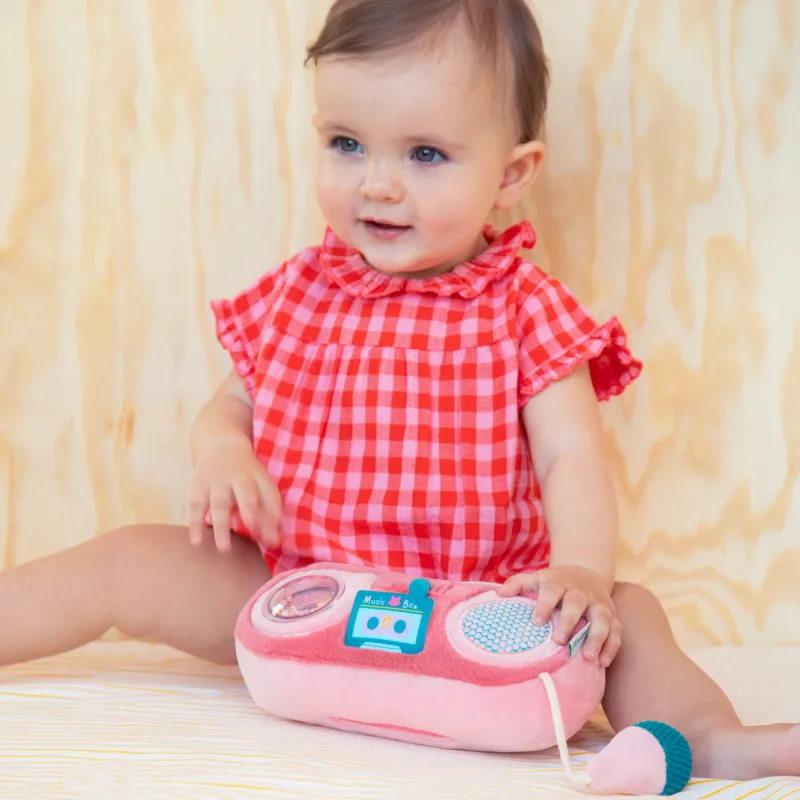 Sound Radio Jeanne the Cat