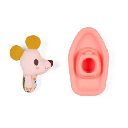 Nina la souris et son bateau flottant