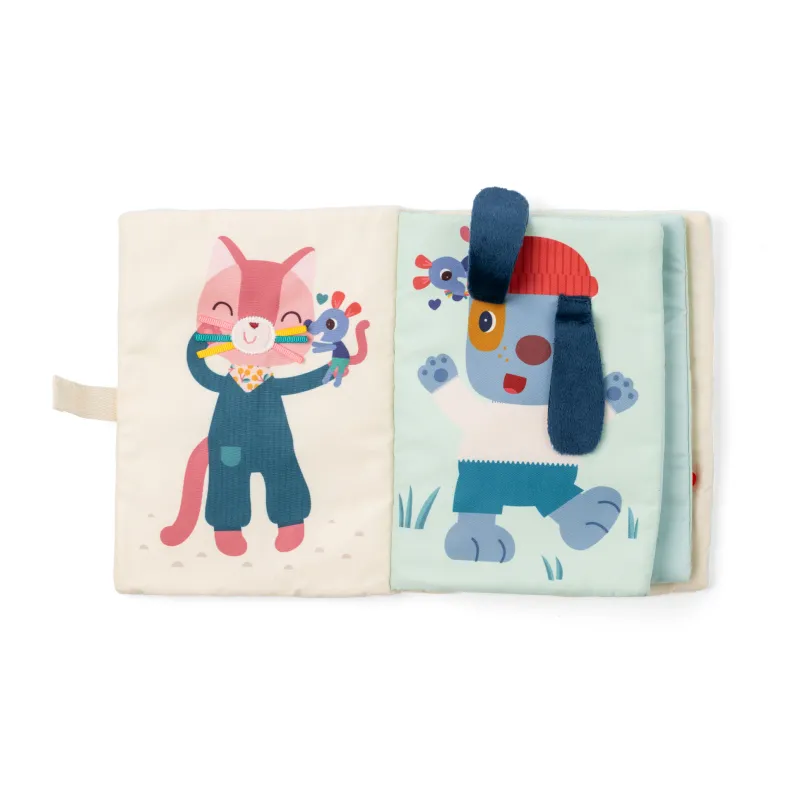 Libro de actividades Nina se disfraza