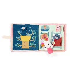 Fabric activity book for children aged 3 months and over